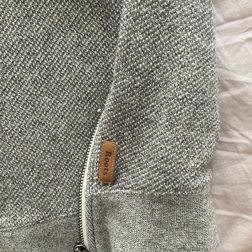 Roots Sweater - Picture 3 of 3